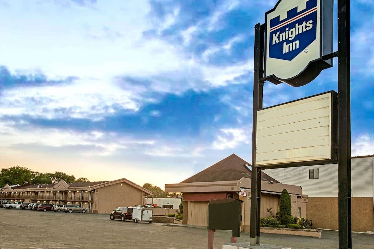 Knights Inn South Hackensack, Hotel in Little Ferry