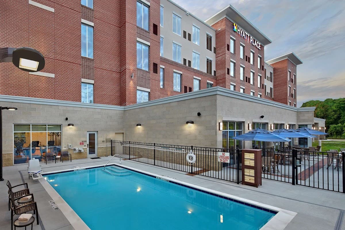 Hyatt Place Chapel Hill / Southern Village, Hotel in Carrboro