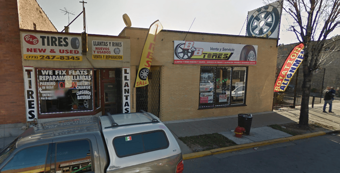 B & B Tire Shop, Bed & Breakfast in Brighton Park