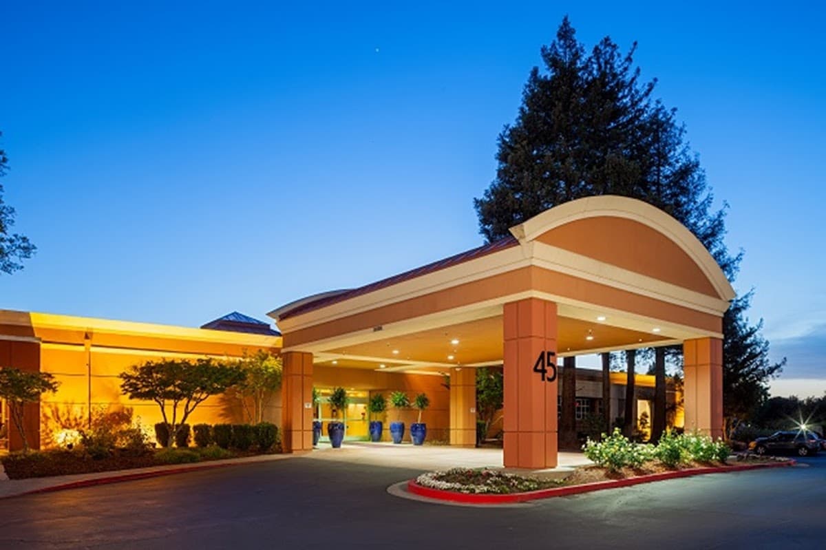 FairBridge Hotel by Concord Plaza, Hotel in Pacheco