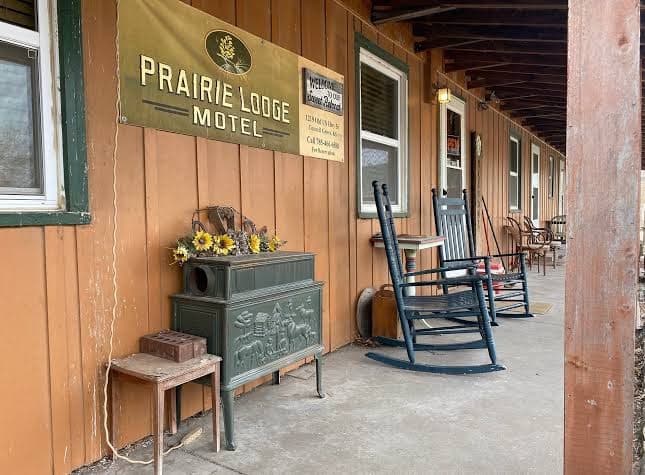 Prairie Lodge Motel, Motel in Council Grove