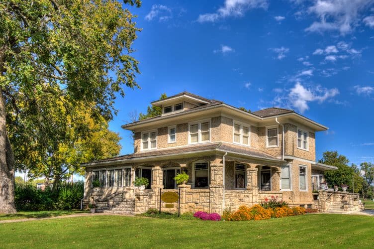 Young Guest House, Guesthouse in Council Grove
