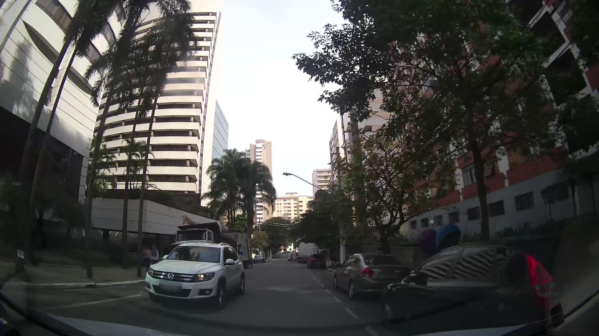 Street view near Radisson Hotel Paulista Sao Paulo, Paraíso — © marciosampaio (CC BY-SA · Mapillary)