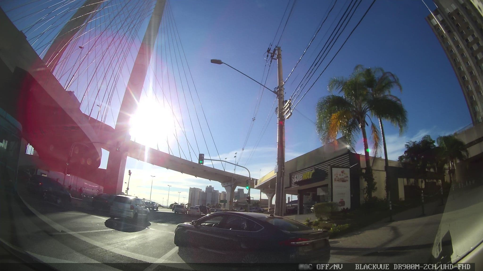 Street view near Ibis, São José dos Campos — © yaf1 (CC BY-SA · Mapillary)