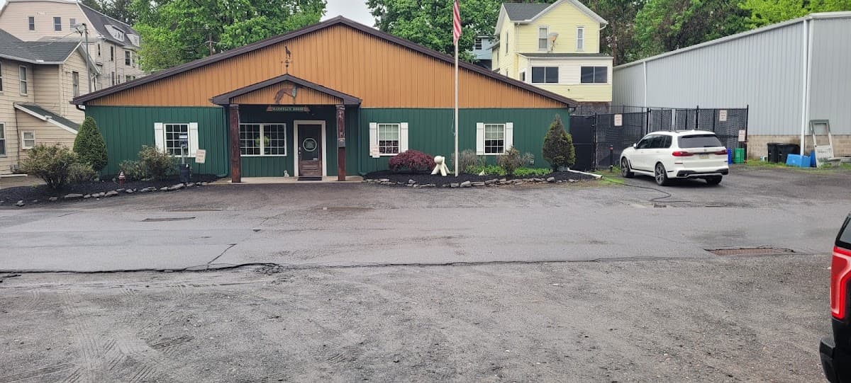 Maxwell's House Resort, Resort in Pittston