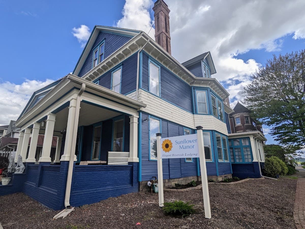 Sunflower Manor Hotel, Hotel in Sunbury