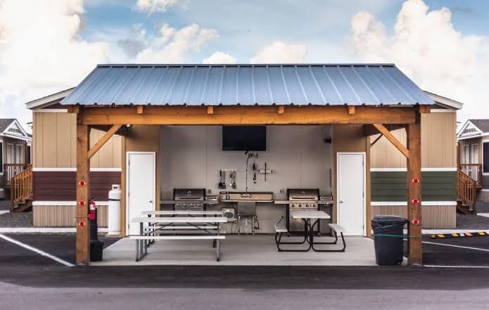 Freeport Studios, Aparthotel in Jones Creek