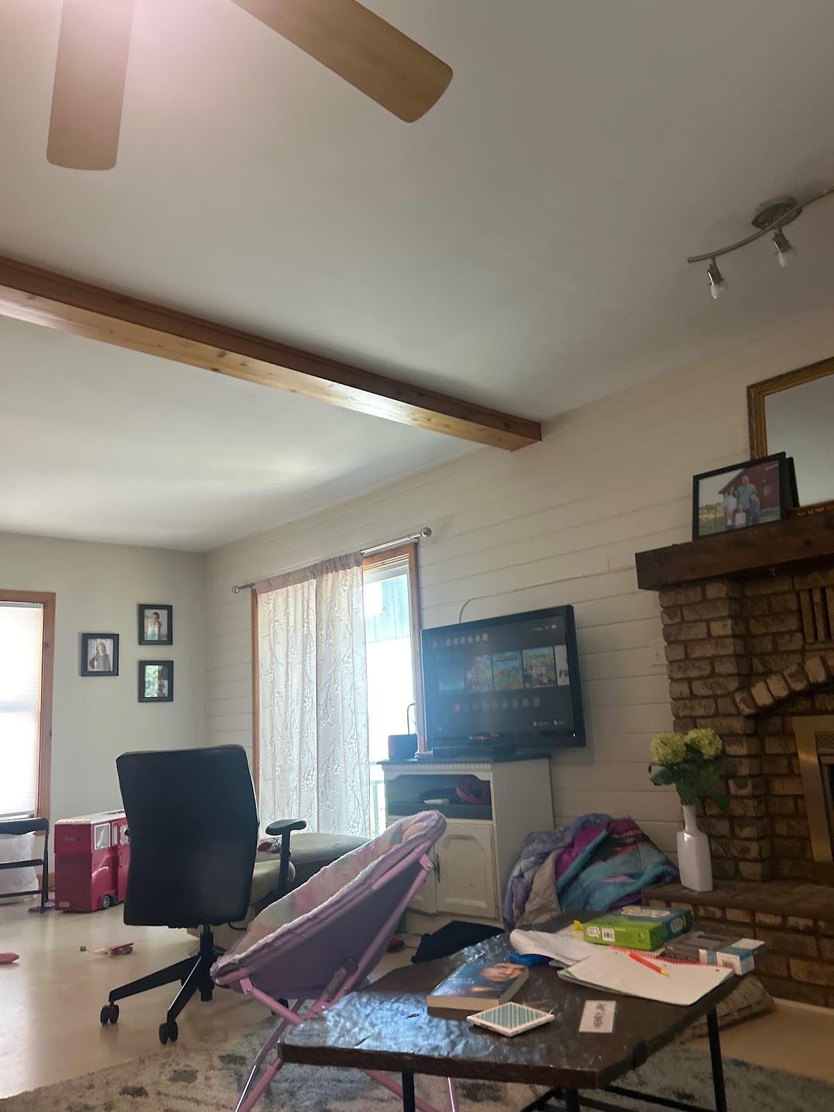Hesters’ Farm, Hotel in Walkerton