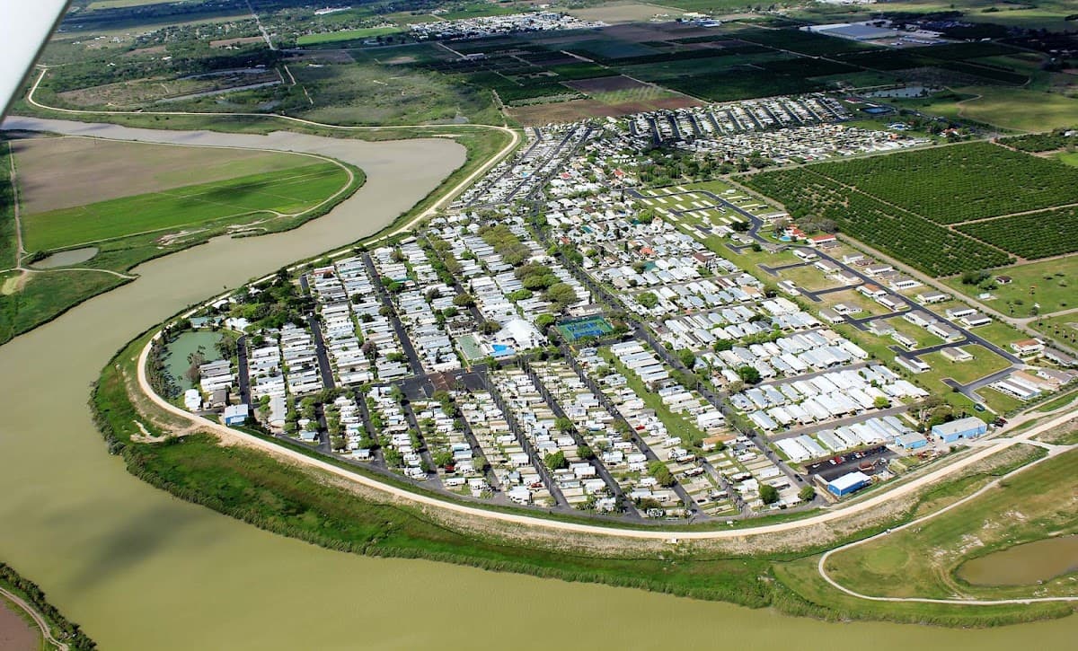 Llano Grande Resort & Golf Club, Caravan Park in Llano Grande