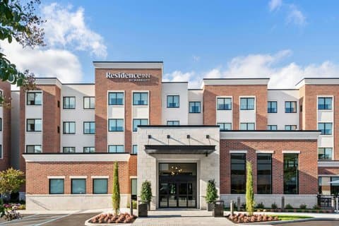 Residence Inn by Marriott Melville, Hotel in Melville