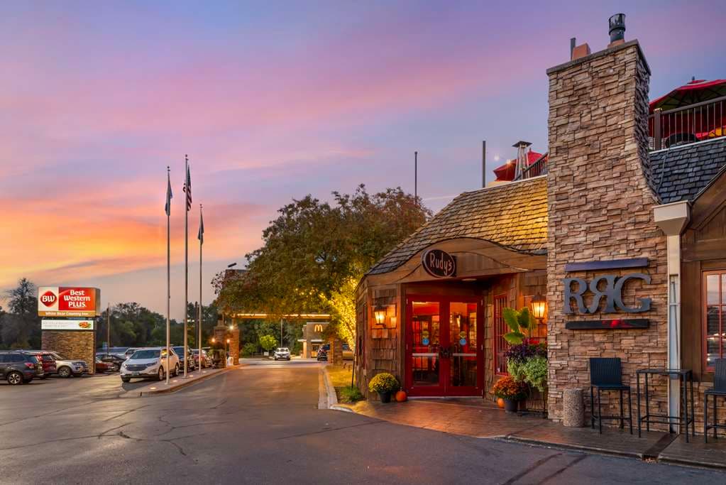 Best Western Plus White Bear Country Inn, Hotel in White Bear Lake