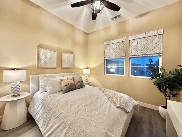 Resort Style 3BR Home in Central Irvine, Resort in Stonegate