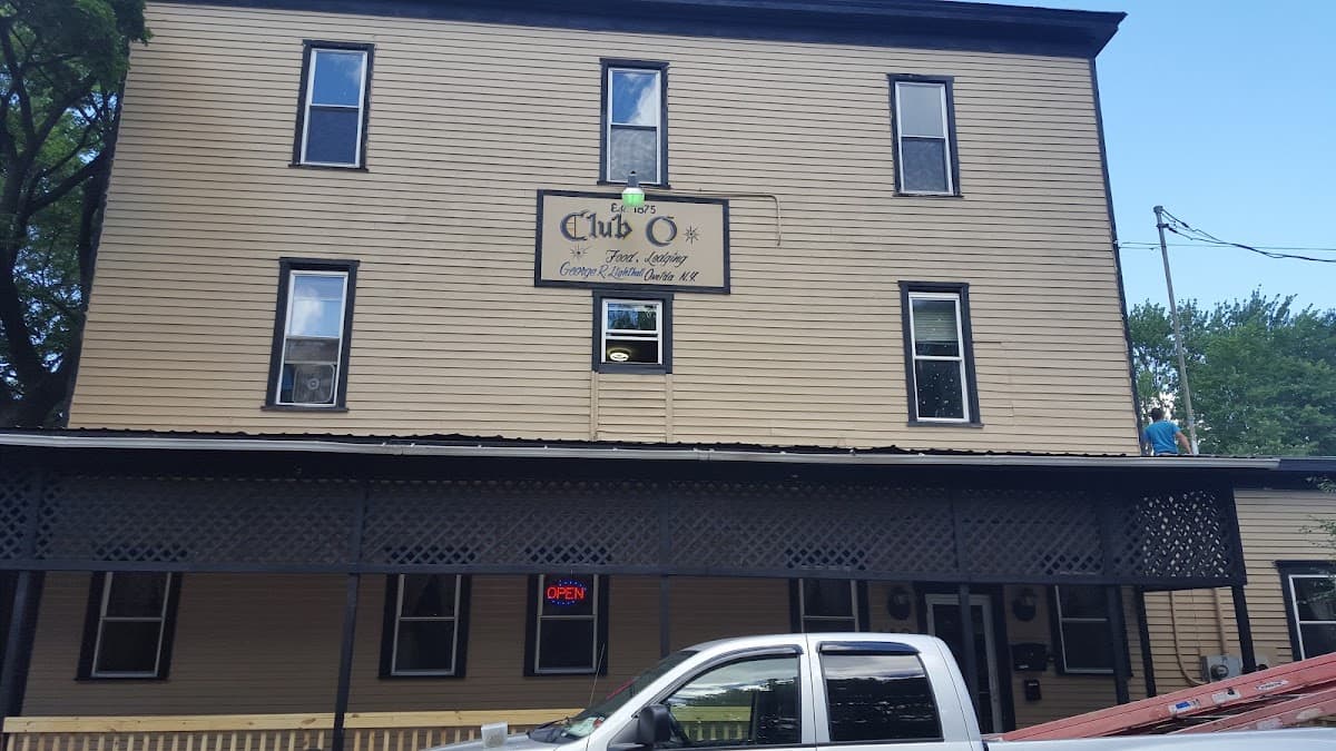 Olcotts Hotel, Hotel in Oneida