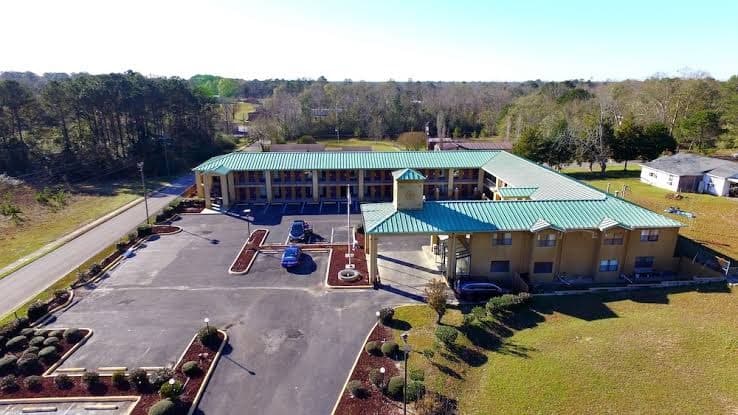 Executive Inn, Hotel in Opp
