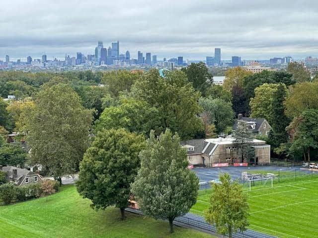 Skyline View Furnished 1br Apartment Pool, I Ave - Apartment, Hotel in East Falls