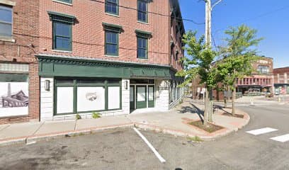 88 Main Street, Putnam, CT, Hotel in Putnam