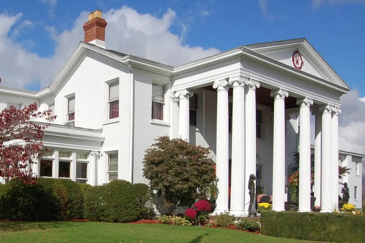 Tara - A Country Inn: Hotel, Restaurants & Events, Hotel in Sharpsville