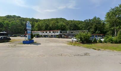 Coach & Four Motor Inn, Motel in Swanzey