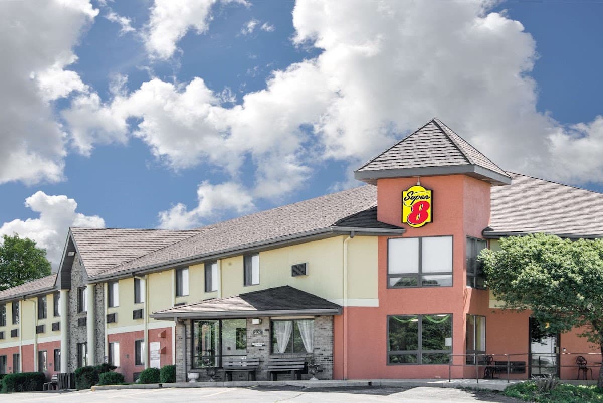 Super 8 by Wyndham Toledo, Hotel in Tama