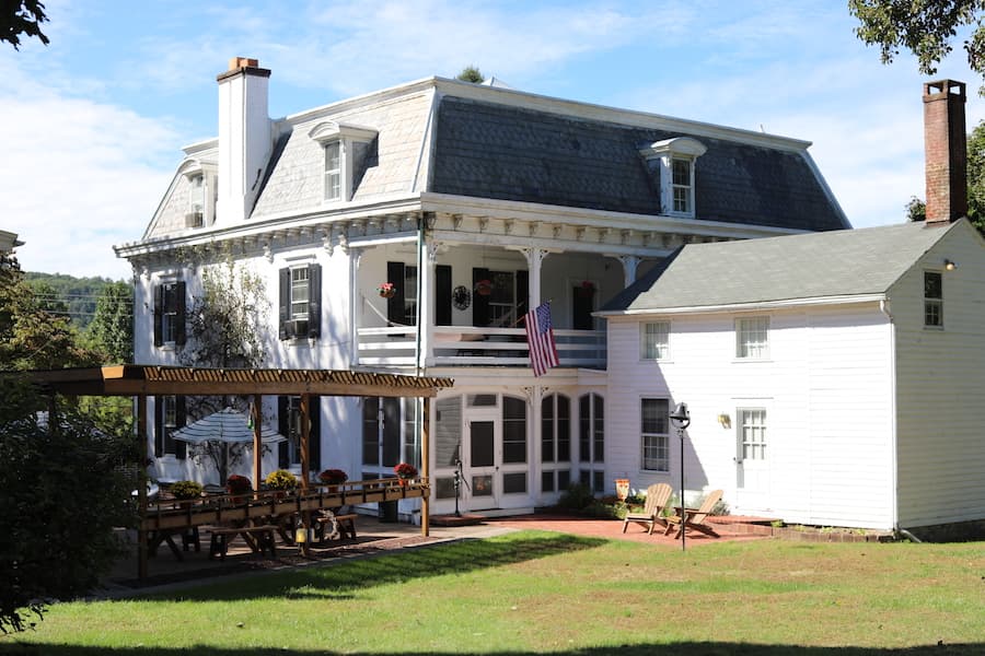 Longswamp Bed & Breakfast, Bed & Breakfast in Alburtis