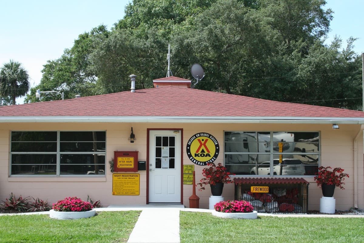 Orlando NW / Orange Blossom KOA Journey, Campsite in Zellwood