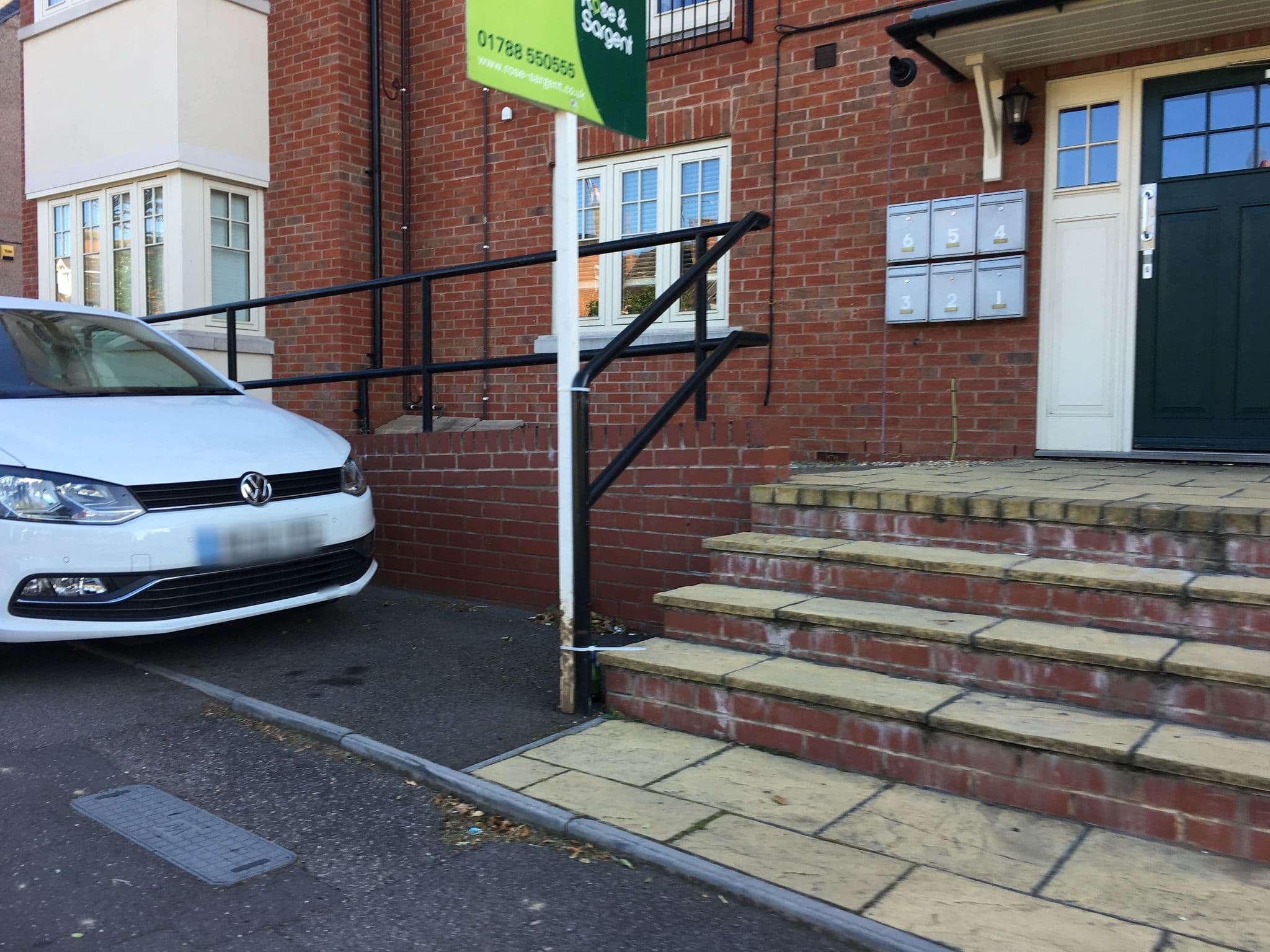 Street view near Two Bedrooms Two Bathrooms and Private Parking Rugby - Entire Place, Rugby — © gness (CC BY-SA · Mapillary)