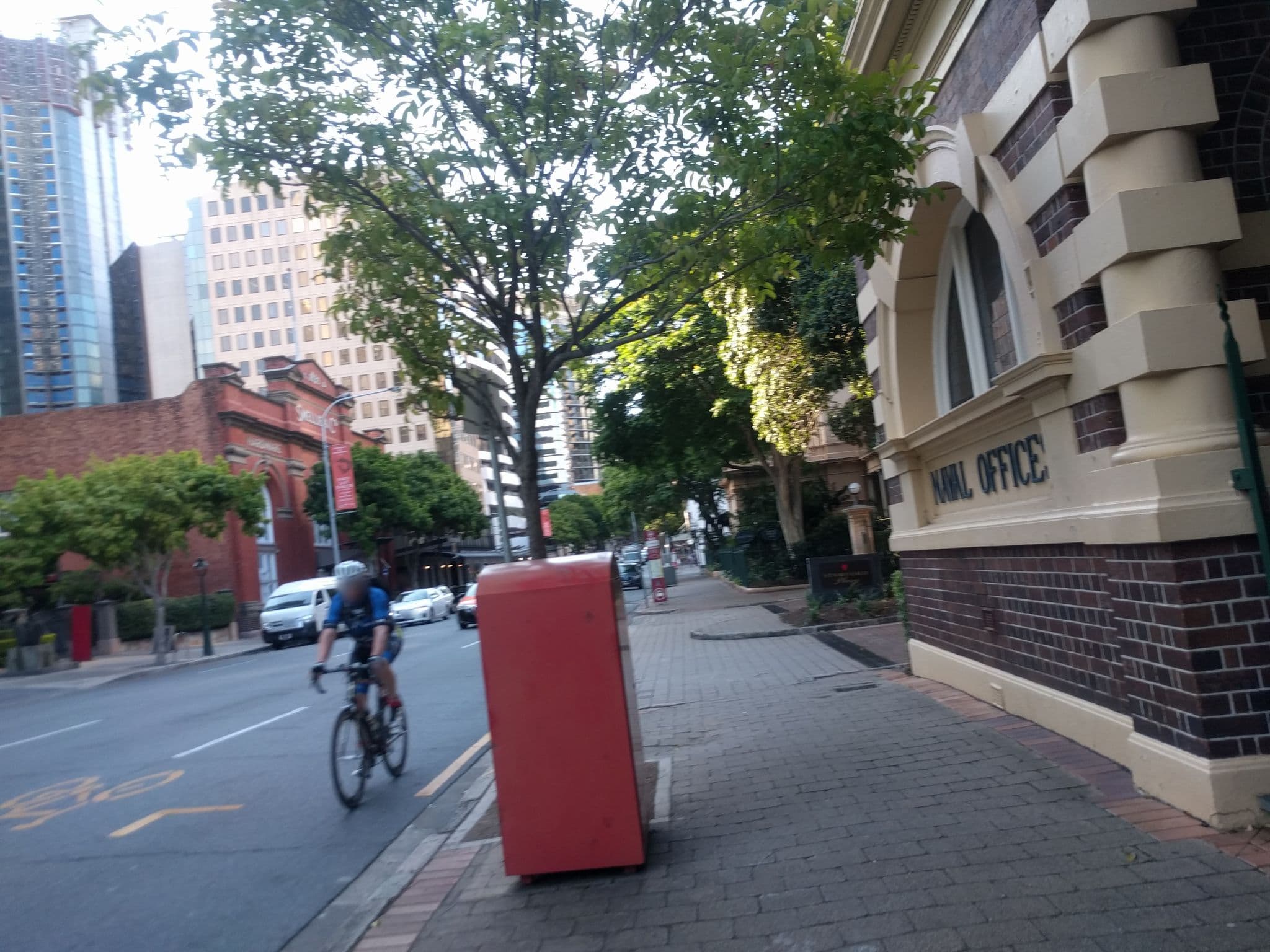 Street view near Stamford Plaza Brisbane, Brisbane central business district — © davidbdean (CC BY-SA · Mapillary)