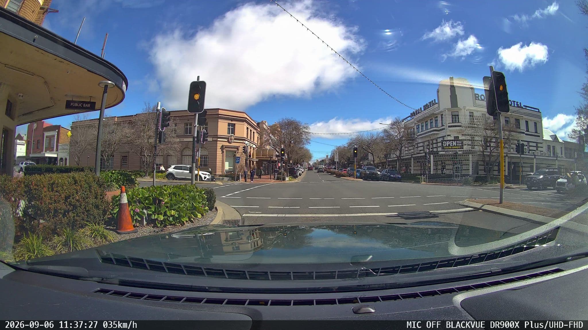 Street view near Ross Hill, Orange — © CitrusMapper (CC BY-SA · Mapillary)