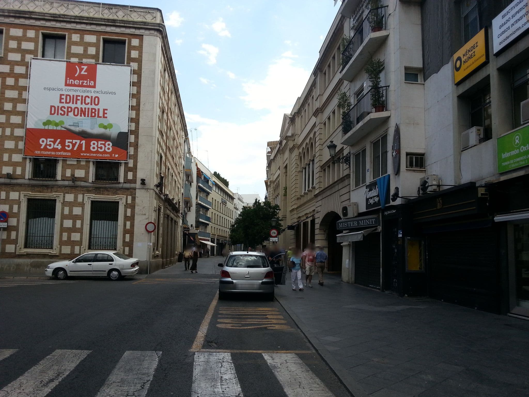 Street view near Intergroup Hoteles, Sevilla