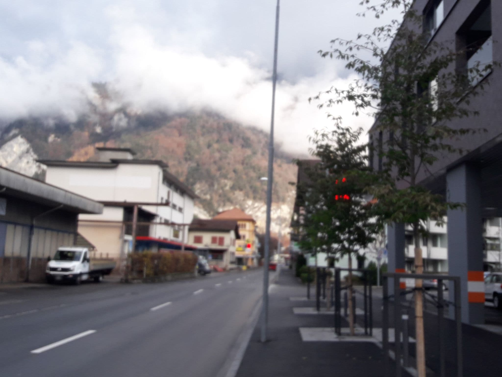 Street view near Hotel Rugenpark B&B, Unterseen — © bodo3 (CC BY-SA · Mapillary)