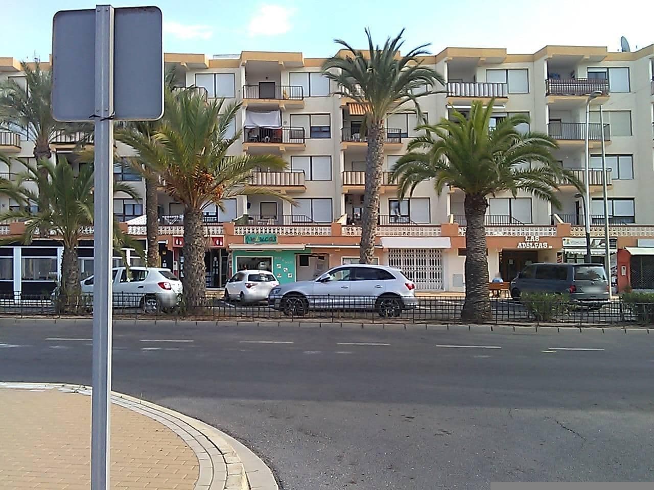 Street view near Hotel Roquetas El Palmeral by Pierre & Vacances, Roquetas de Mar — © IvanUK18 (CC BY-SA · Mapillary)