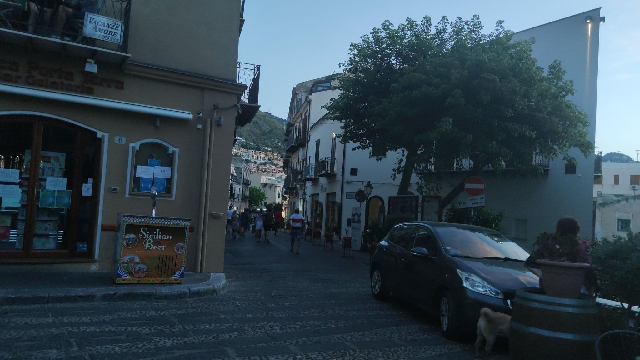 Street view near Palazzo Raho Suites, Cefalù — © mrey (CC BY-SA · Mapillary)