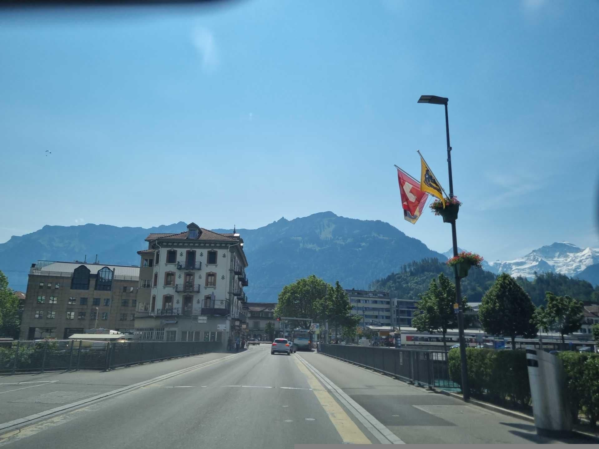 Street view near Central Continental, Unterseen — © Yha1 (CC BY-SA · Mapillary)