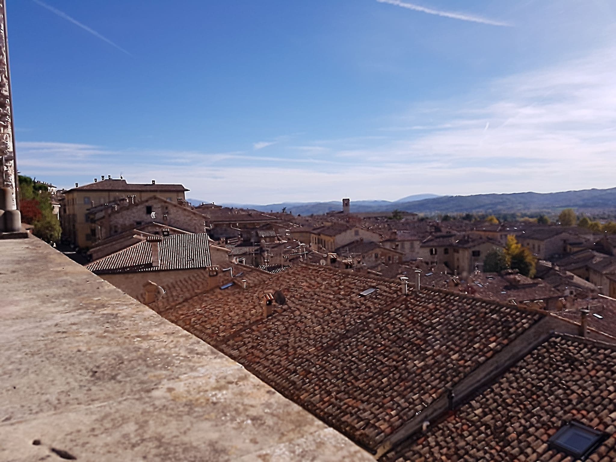 Street view near Hotel Gattapone, Gubbio — © davideonmapillary (CC BY-SA · Mapillary)