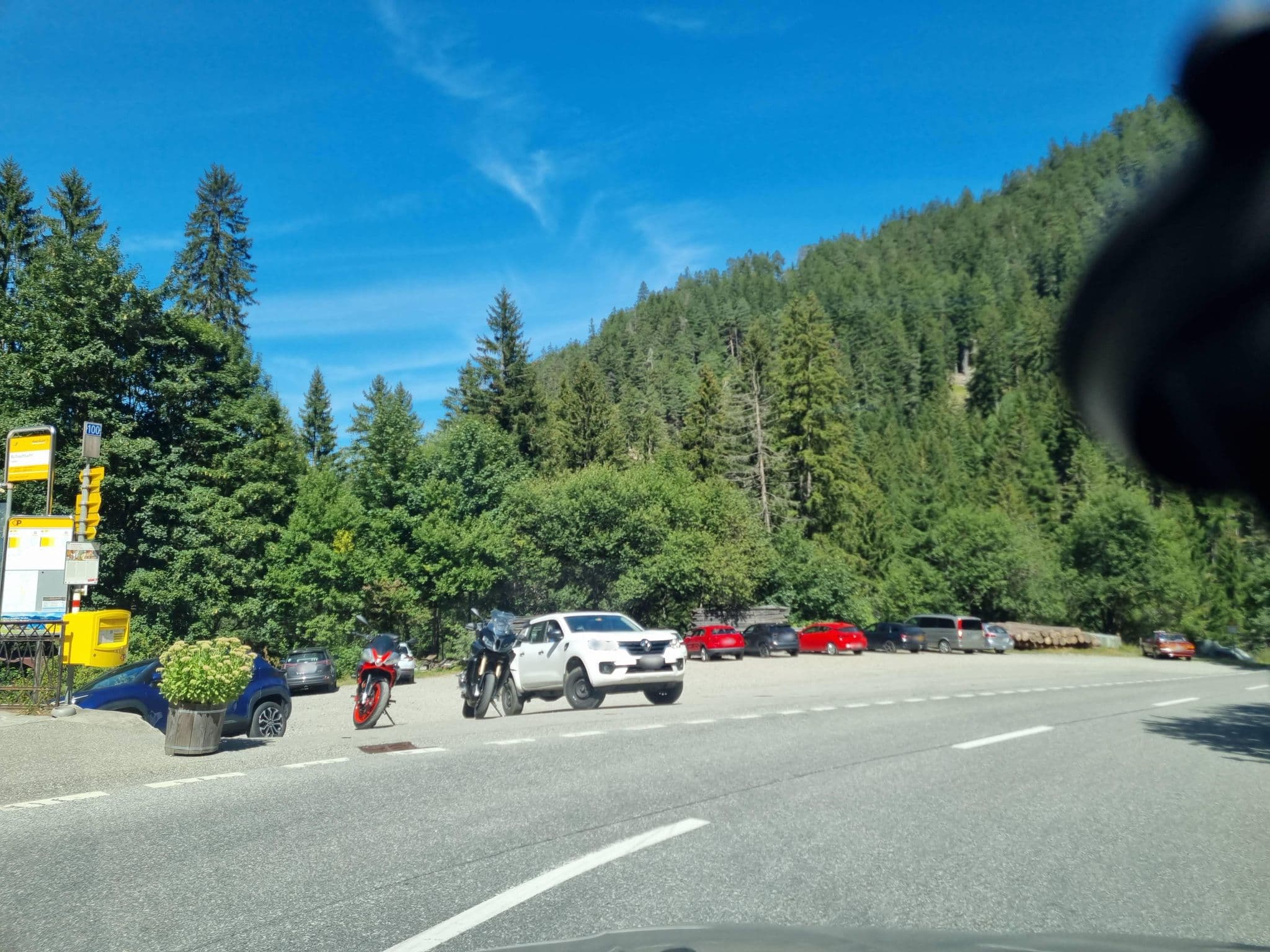 Street view near Gasthaus Roflaschlucht, Thusis — © dsmm (CC BY-SA · Mapillary)