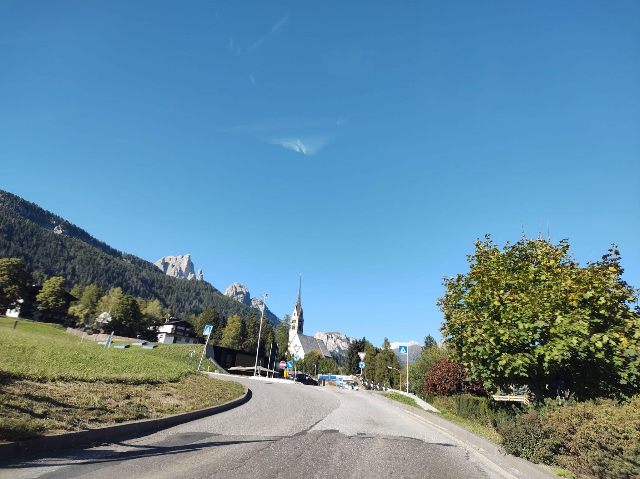 Street view near Olympic Spa Hotel, Vigo di Fassa — © thetornado76 (CC BY-SA · Mapillary)